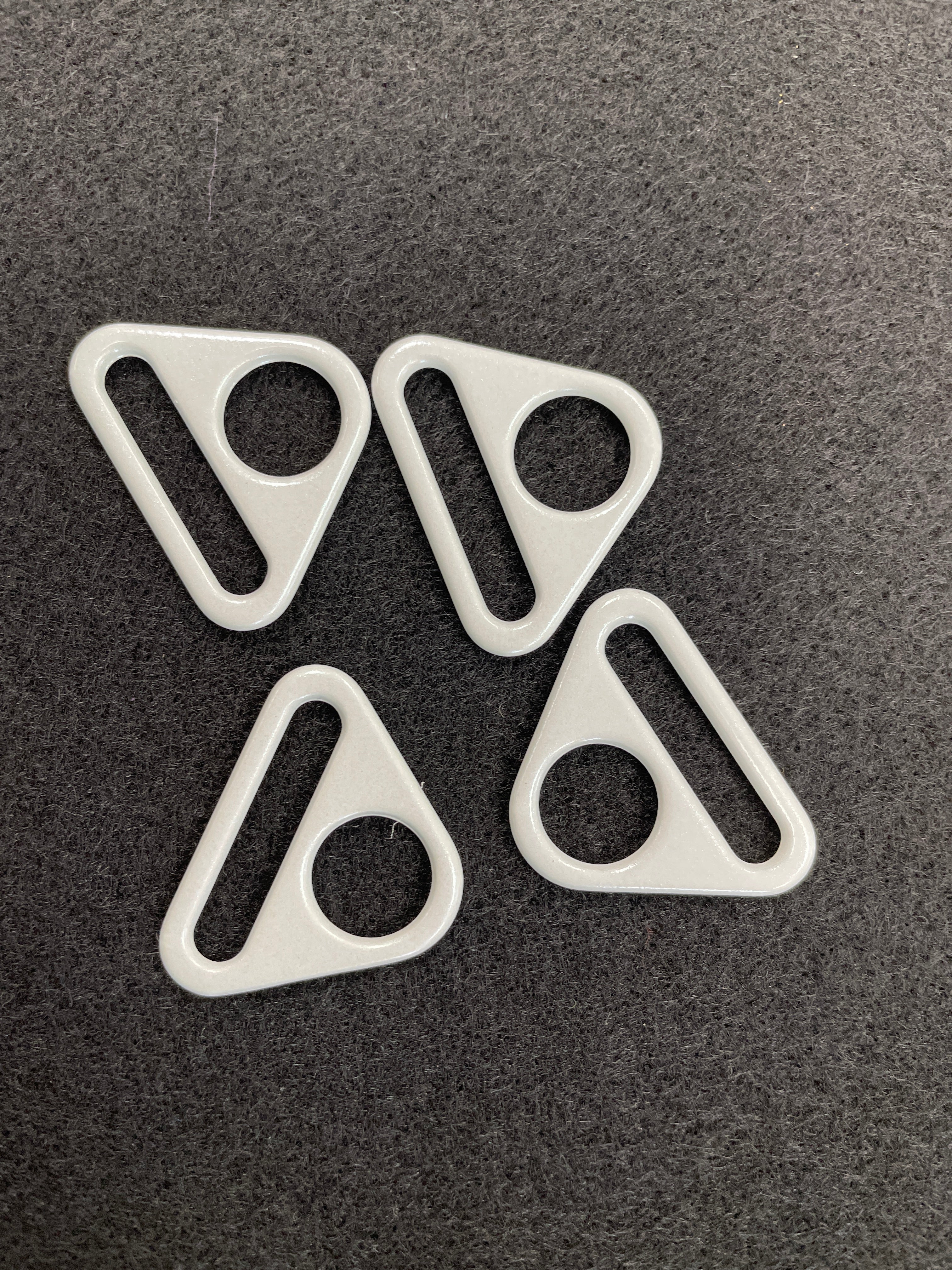 1” Triangular Ring Strap Connector